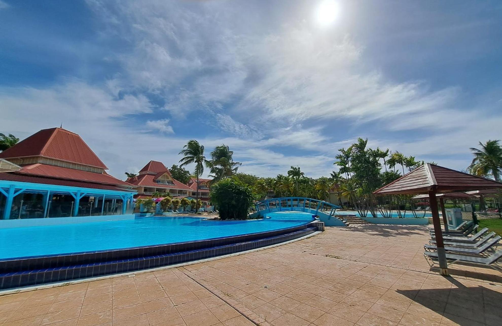 Studios Angoreva Vue Mer - Cote Plage Ou Jardin - Village Vacances - Sainte-Anne Guadeloupe Courcelles Buitenkant foto